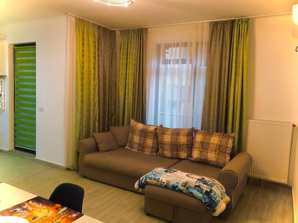 Apartament Kazeboo Mamaia Apartment นาโวดาริ ภายนอก รูปภาพ